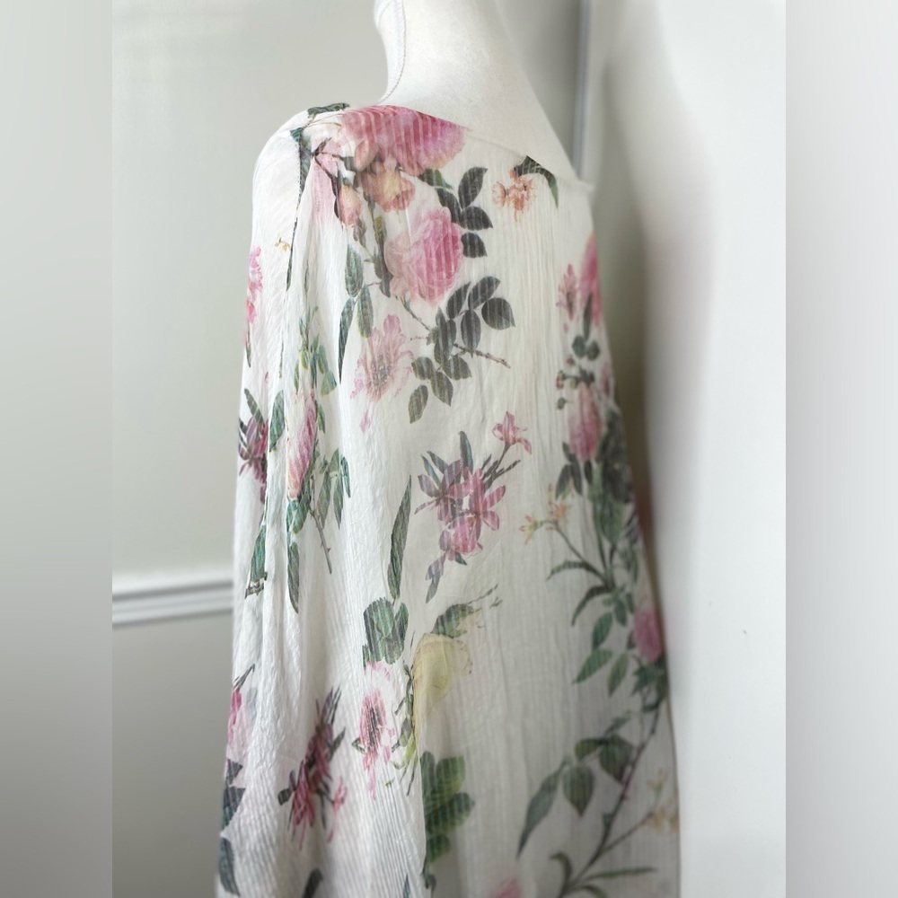 Made in Italy Silk Sheer Floral Overlay Cape Top - Picture 6 of 15